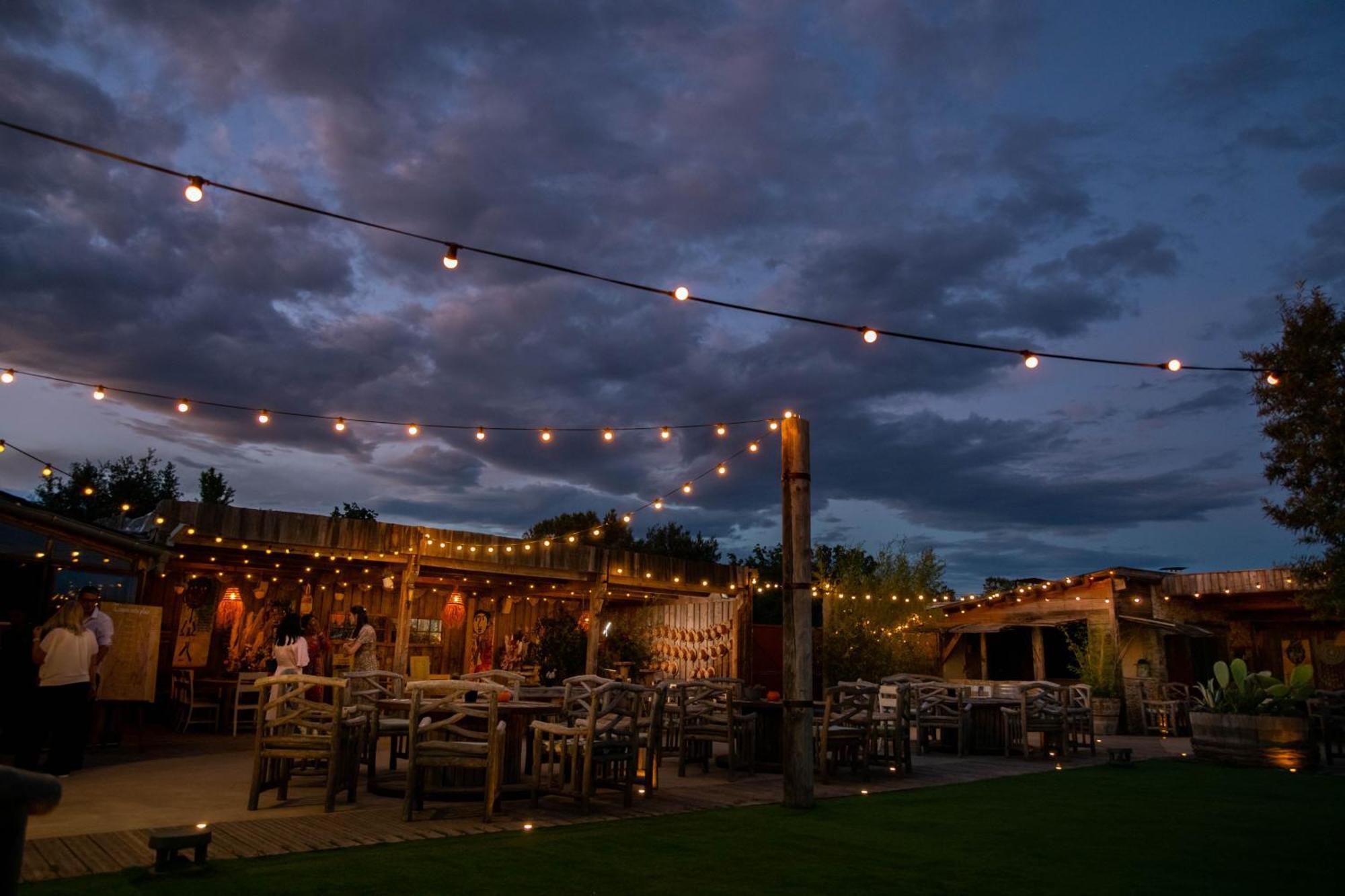 Lodges En Provence - Ecogites & Restaurant Insolites Richerenches Экстерьер фото