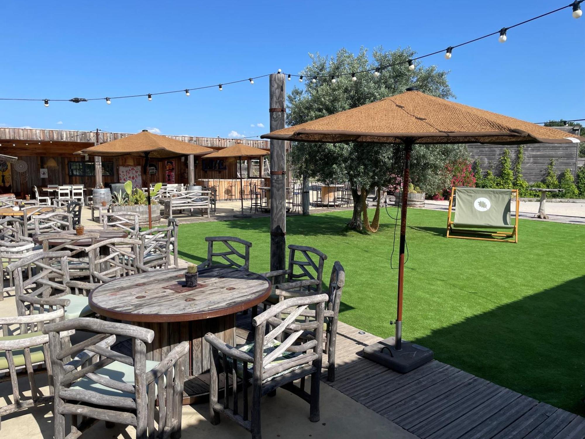 Lodges En Provence - Ecogites & Restaurant Insolites Richerenches Экстерьер фото