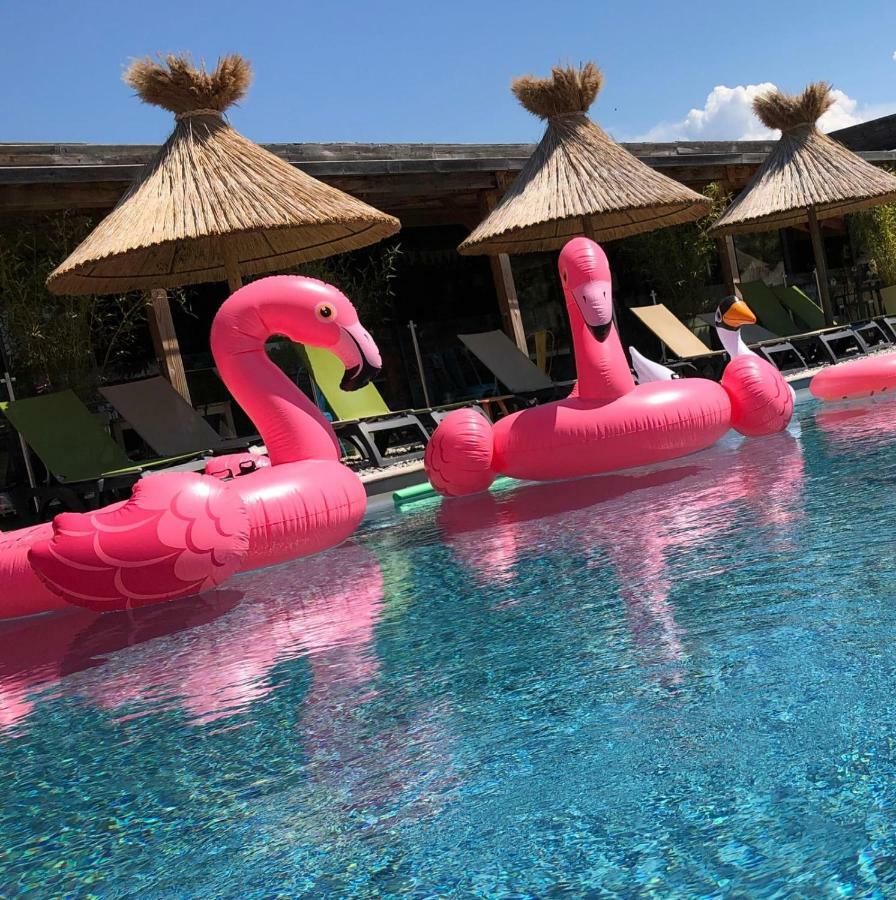 Lodges En Provence - Ecogites & Restaurant Insolites Richerenches Экстерьер фото